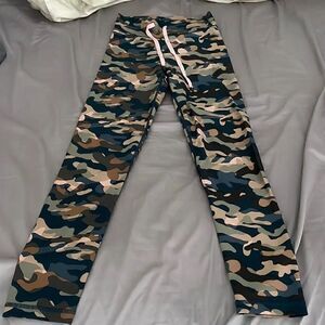 The Upside camo leggings sz XS NWOT